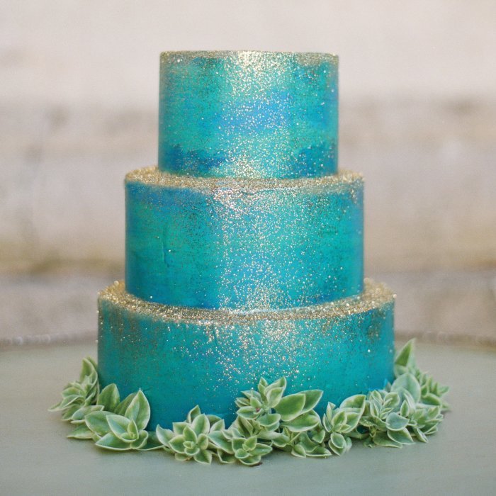 blue glitter wedding cake