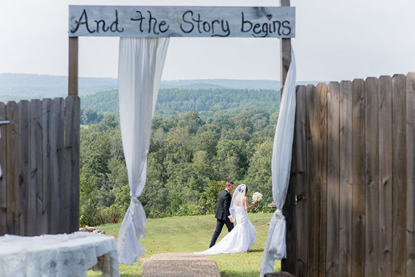 wedding ceremony exit sign