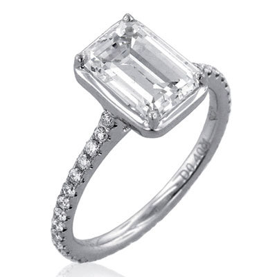 emerald cut engagement ring