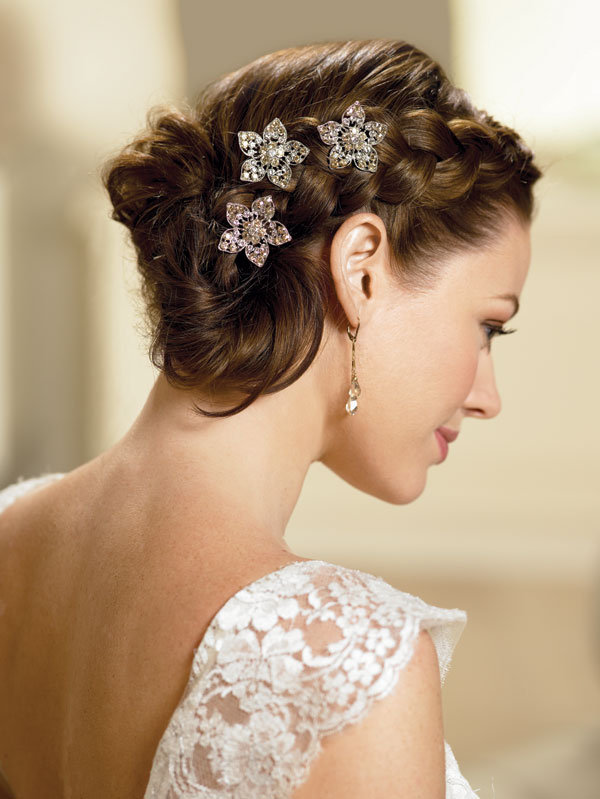 Chic Wedding Hairstyles | BridalGuide