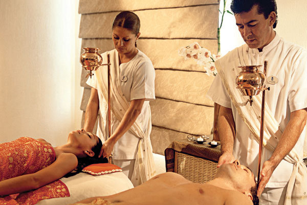 couple at the spa 