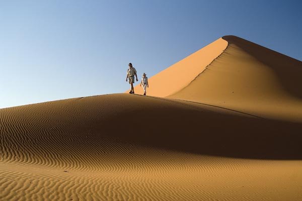 dune treking in nambia 