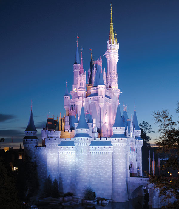 disney world cinderella castle