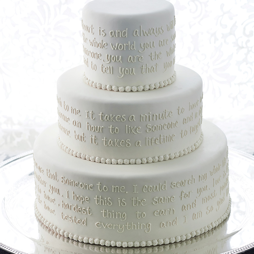 Wedding cake with vows