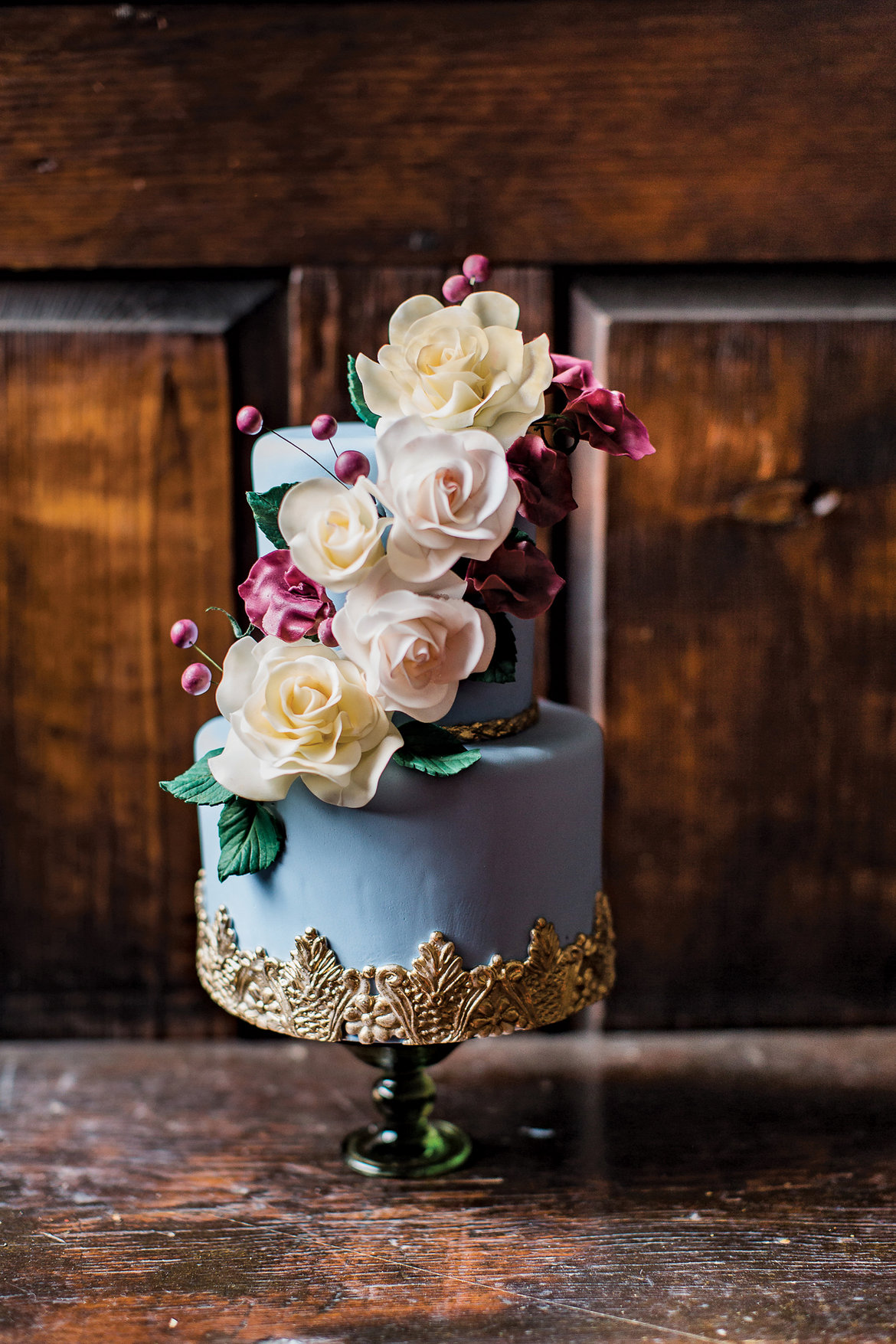 artistic wedding cake