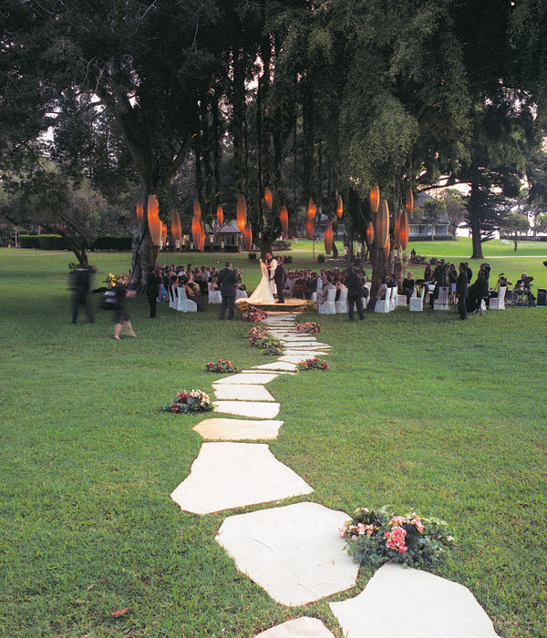 colin cowie wedding ceremony aisle