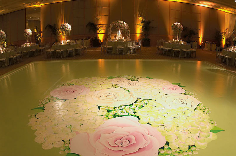 Tip 32 Customizing your dance floor with a lush romantic design sets the 