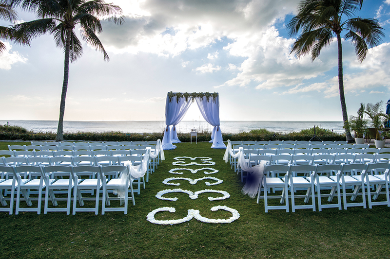 beachside wedding ceremony at Naples Beach Hotel
