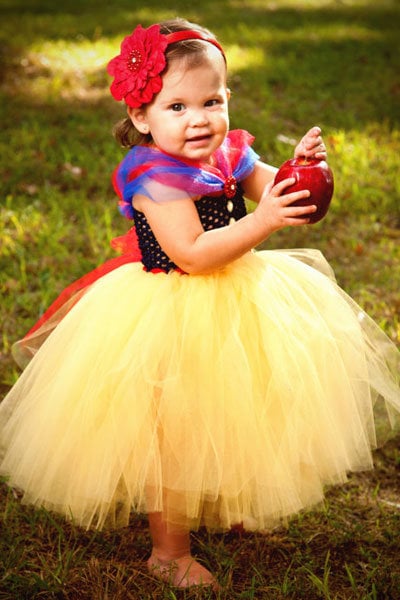 snow white flower girl