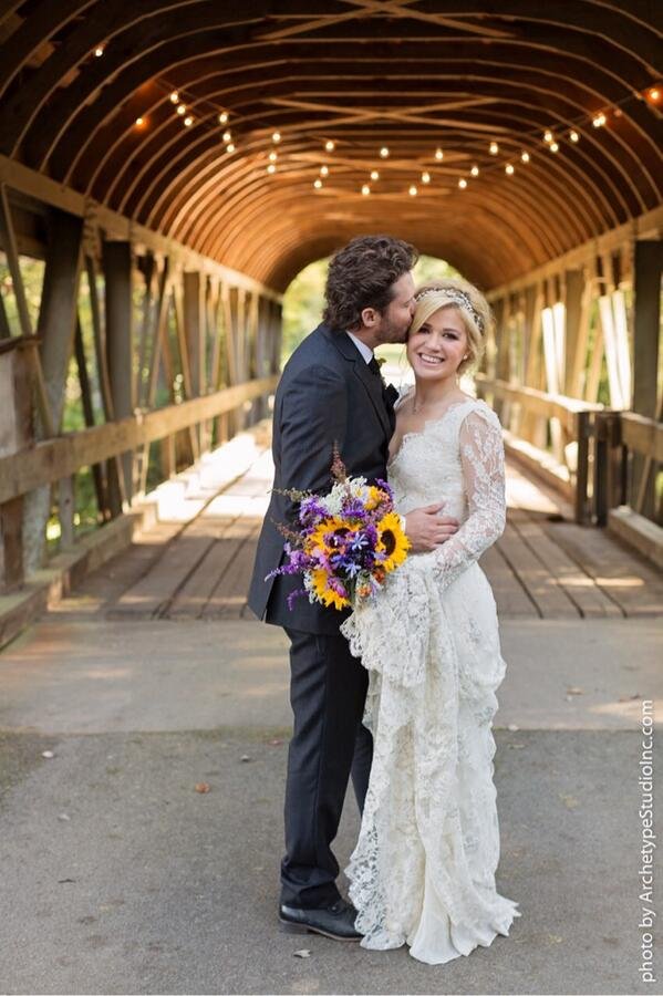 kelly clarkson brandon blackstock wedding