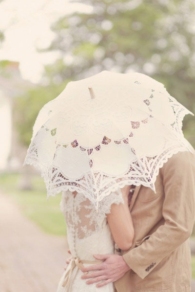 lace umbrella summer wedding 