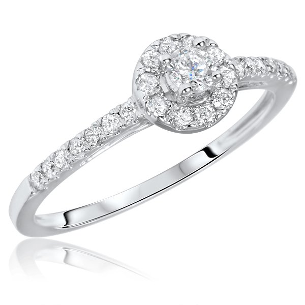 round cut engagement ring