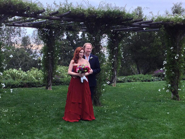 Melissa Gilbert Ties the Knot — in Red! | BridalGuide