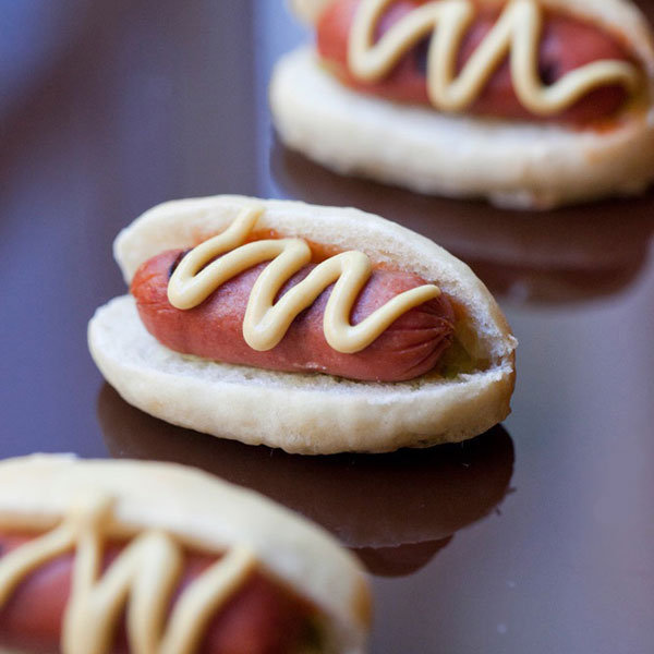 mini hot dogs pigs in blanket