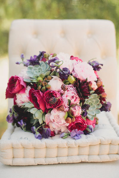 berry bridal bouquet 