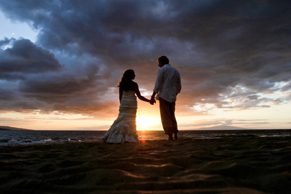 bride groom sunset