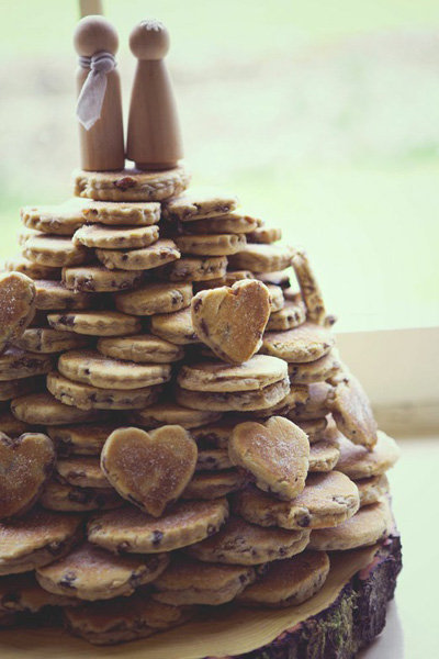 cookie tower wedding cake