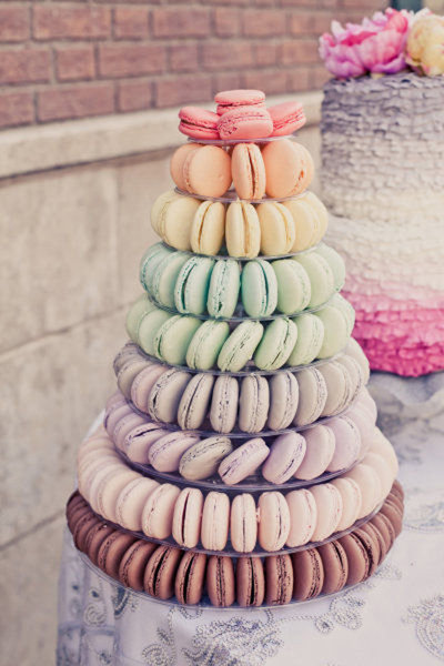 macaron wedding cake tower