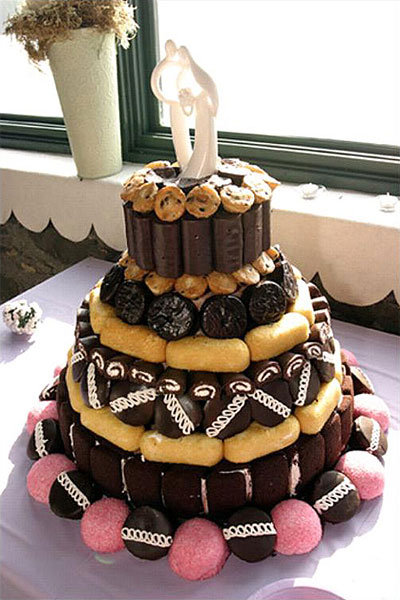 snack cakes wedding cake