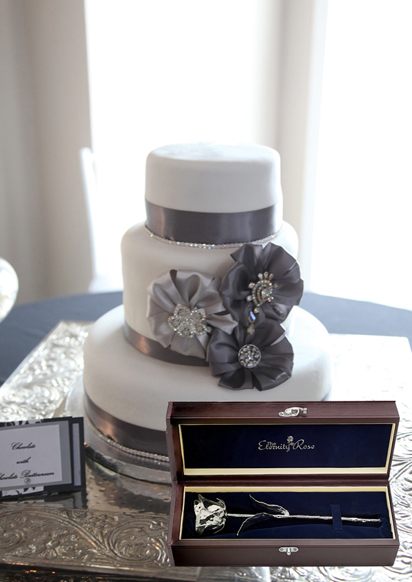 cake table with Eternity Rose