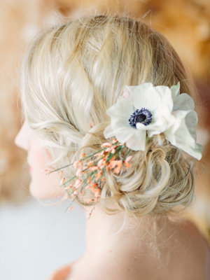 chignon with flower