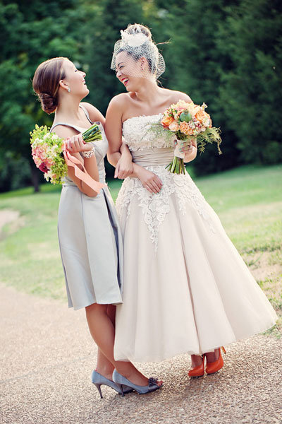 bride with her maid of honor 