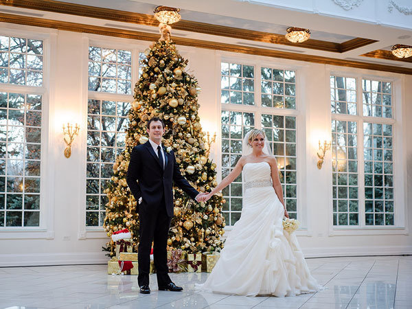 festive christmas wedding ideas bridalguide festive christmas wedding ideas bridalguide
