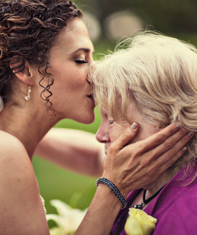bride kissing grandma