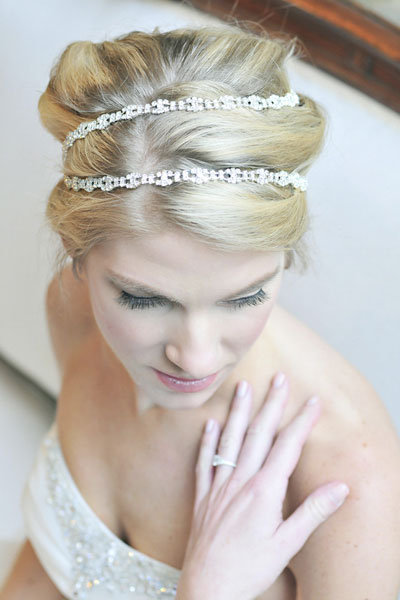 How to Choose a Wedding Hair Accessory | BridalGuide