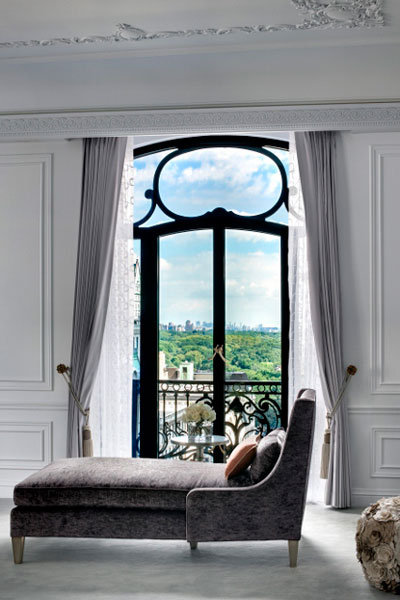 a stay in a Diorstyled suite at the St Regis New York dior view