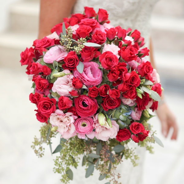 Wedding flowers with red