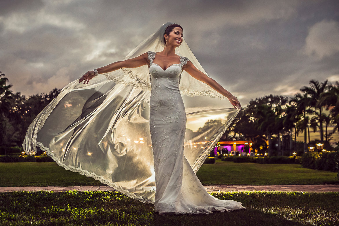 36 Stunning Wedding Veils That Will Leave You Speechless