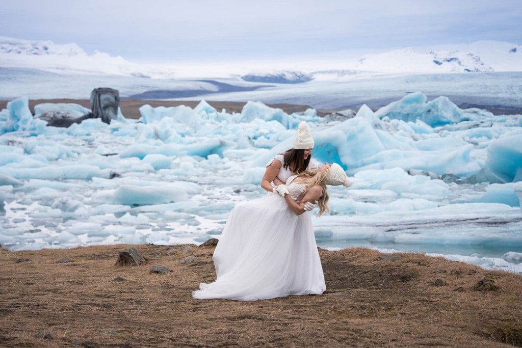 iceland elopement wedding