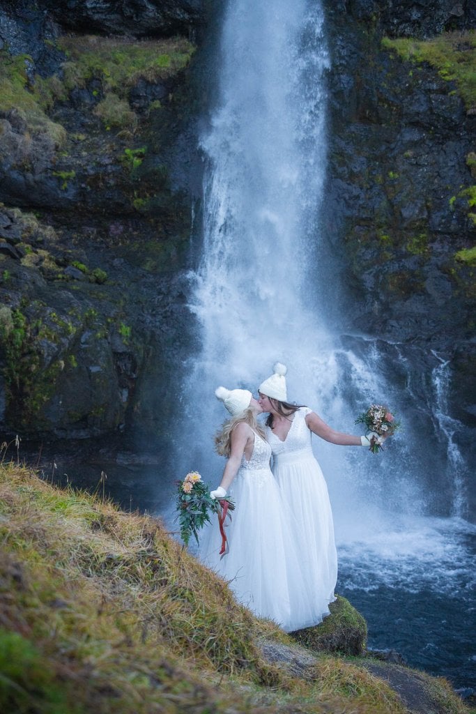 iceland elopement wedding