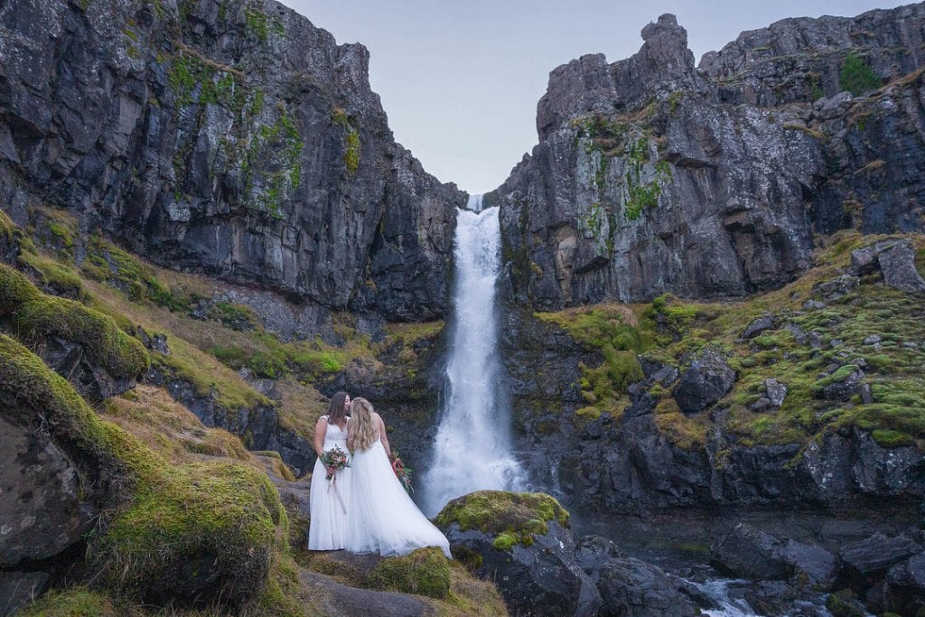 iceland elopement wedding