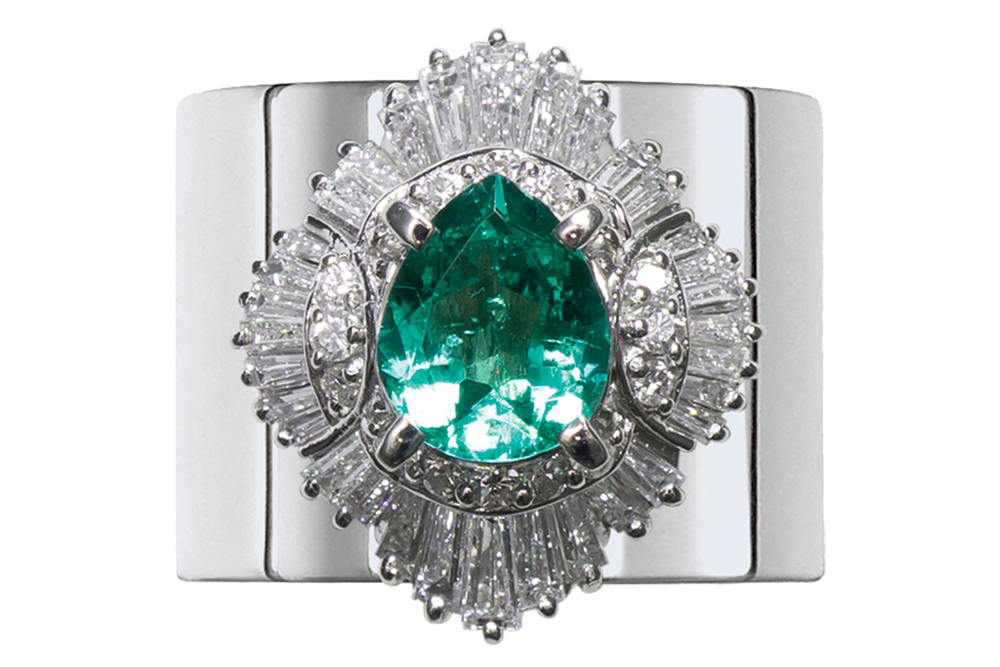 green ring