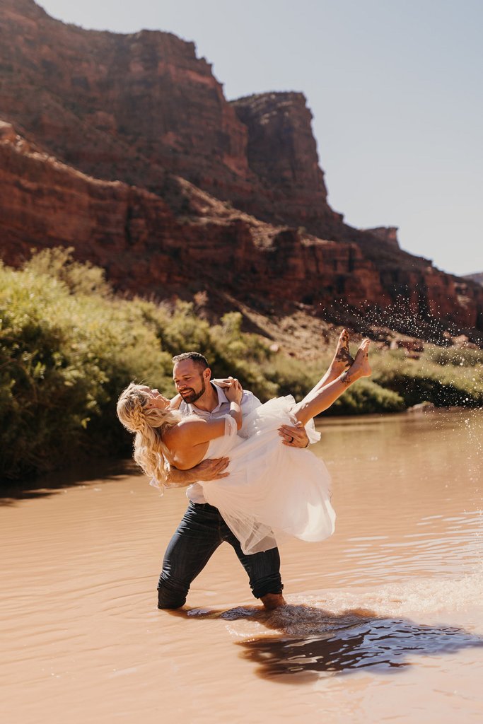 mountain wedding elopement