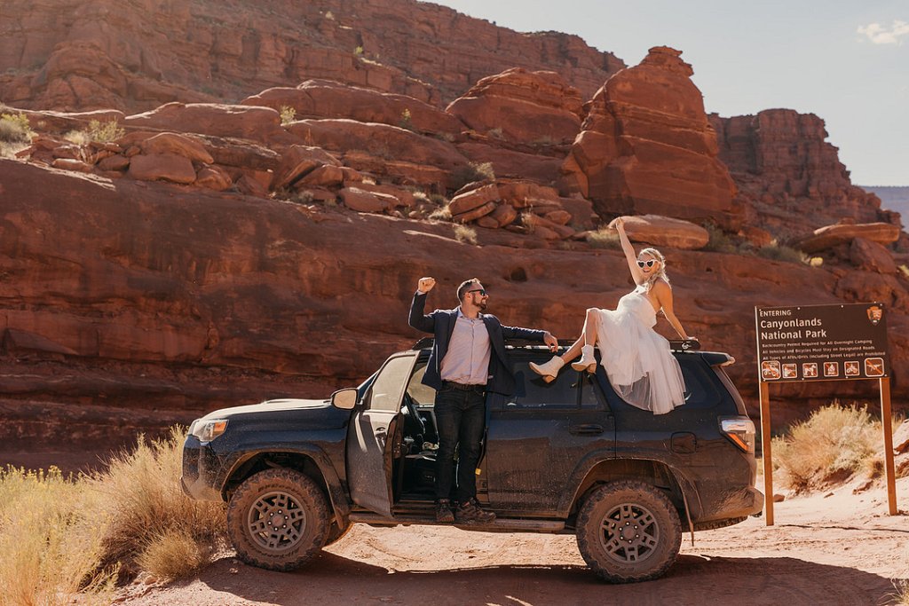 mountain wedding elopement