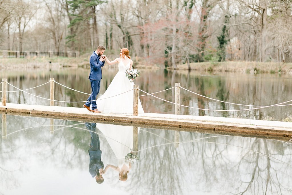 Bride and groom wedding photo