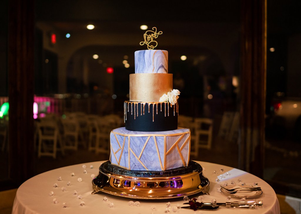 Geometric marble wedding cake