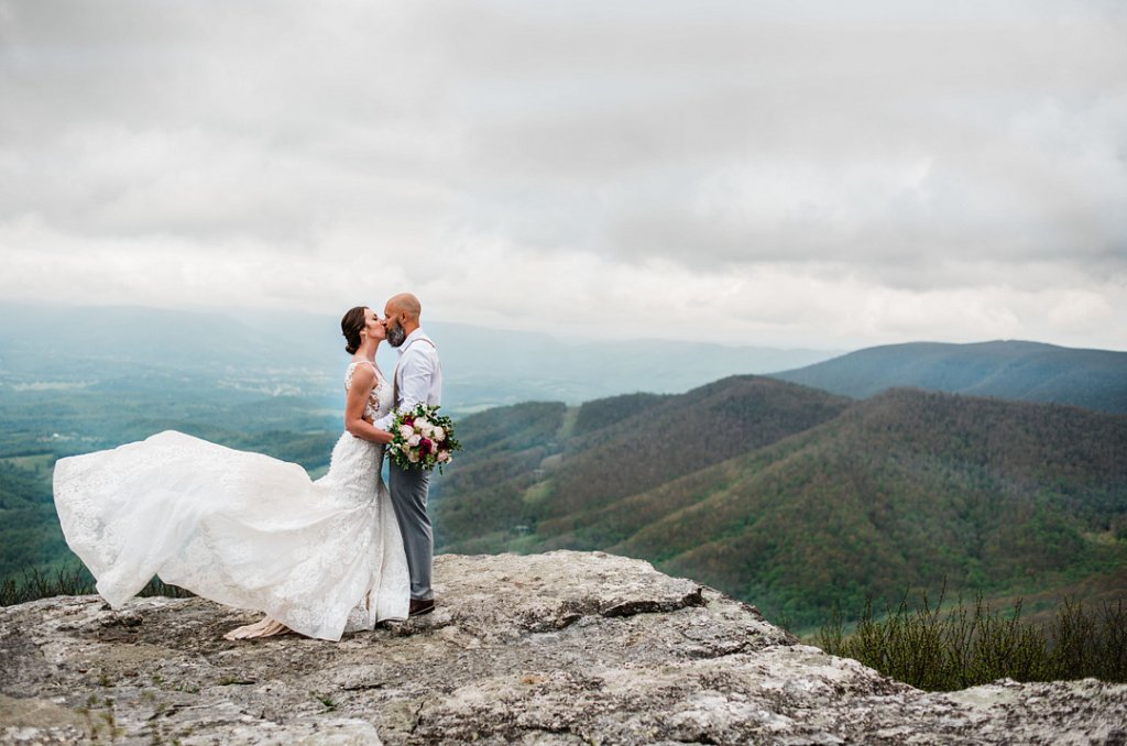 Bride and groom wedding photo