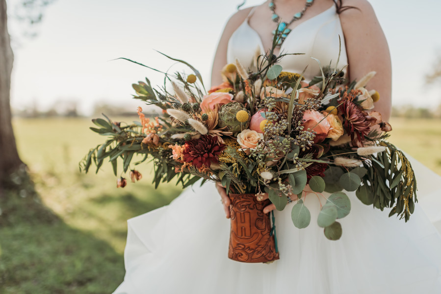 Fall bridal bouquet