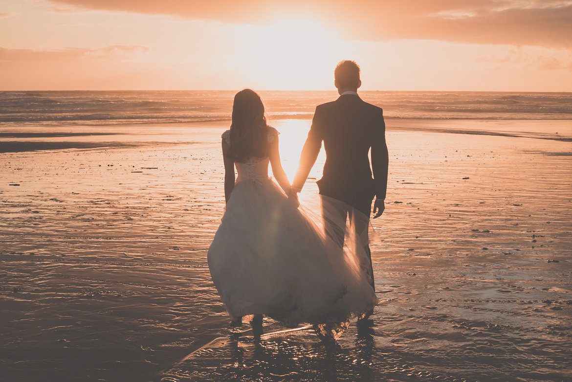 beach wedding sunset