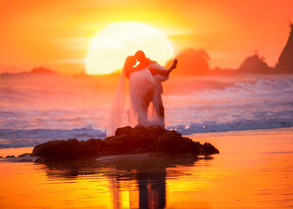 sunset wedding photo