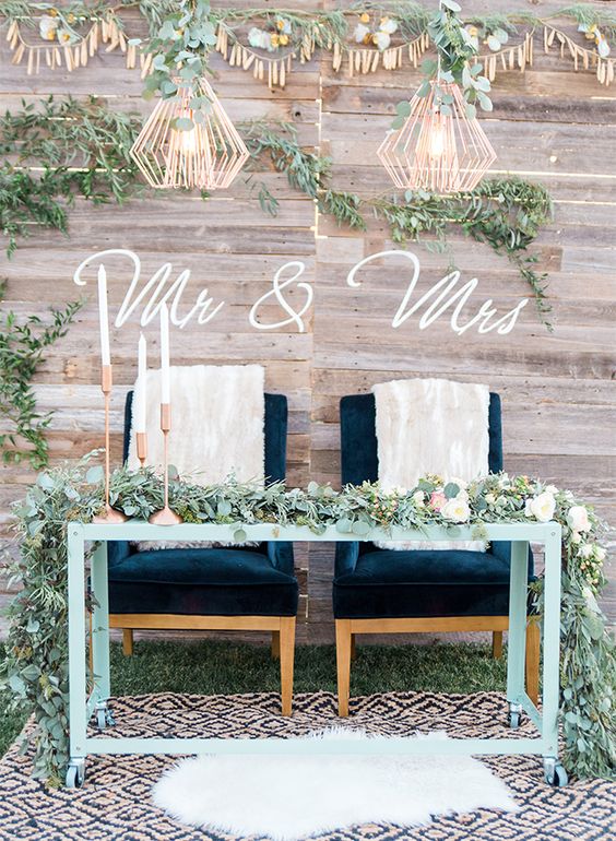 cozy sweetheart table