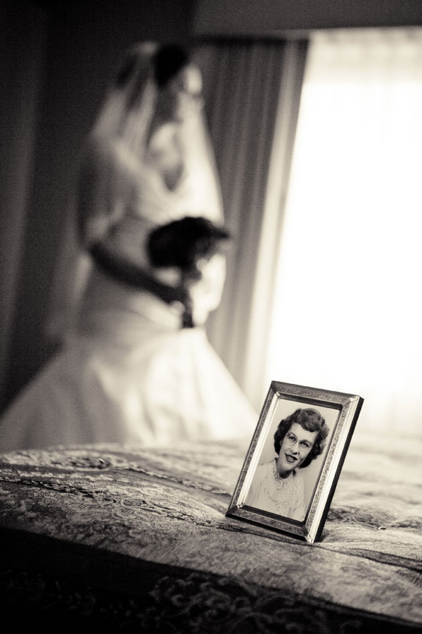 include a photo of a lost loved one in your wedding photo