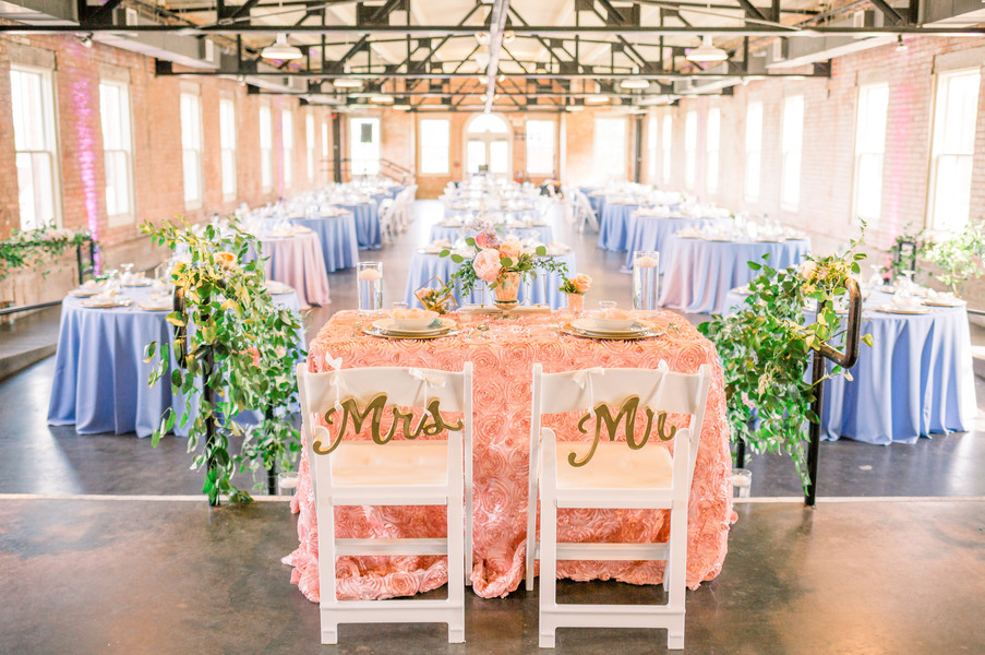 wedding sweetheart table