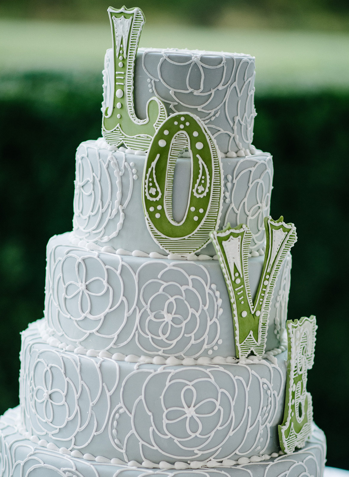 love wedding cake