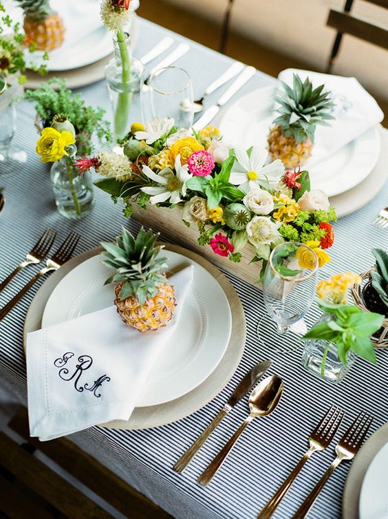 pineapple wedding reception decor