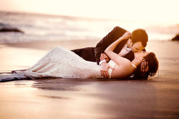 romantic trash the dress photo